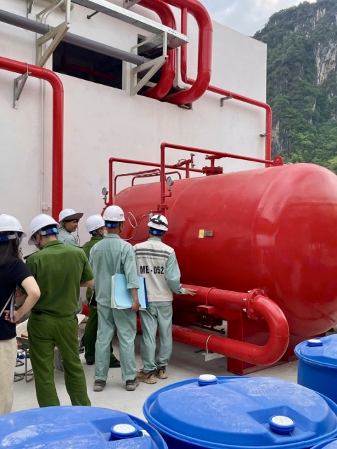 FOAM TANK - BỒN CHỨA FOAM