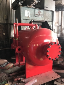 Bồn chứa Foam dạng đứng 300gal (1.136L)
